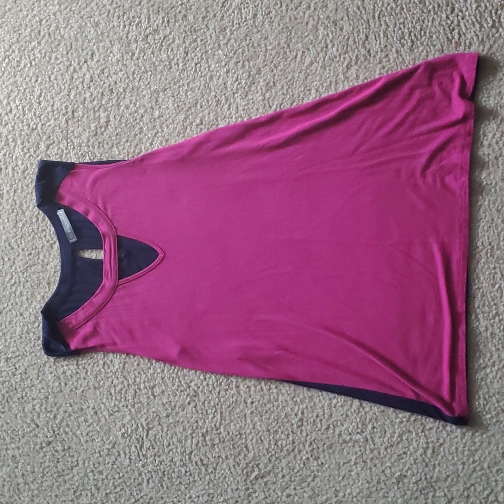 Loveappella pink and navy tank, size small